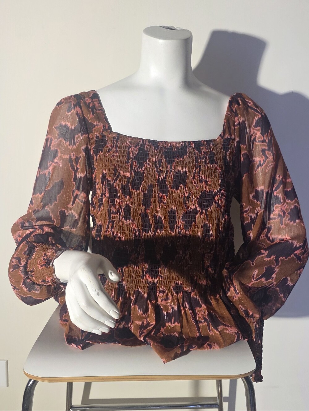 Nine West Smocked Square-Neck Blouse in Rust Print & Gold Threading (Size L)